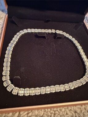 Classic moissanite chain